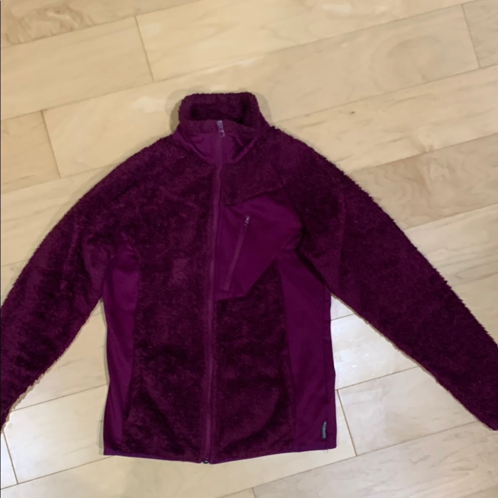 Columbia women Size S burgundy jacket